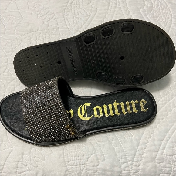Juicy Culture slide on slippers with rhinestones 7 - Picture 3 of 4